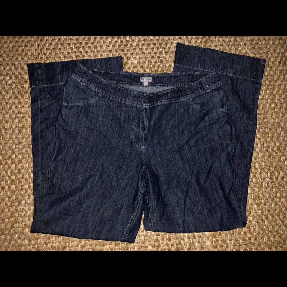 JJill wide leg dark blue jeans Excellent condition